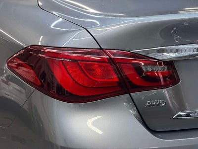 2019 INFINITI Q70 3.7 LUXE AWD
