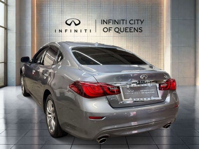 2019 INFINITI Q70 3.7 LUXE AWD