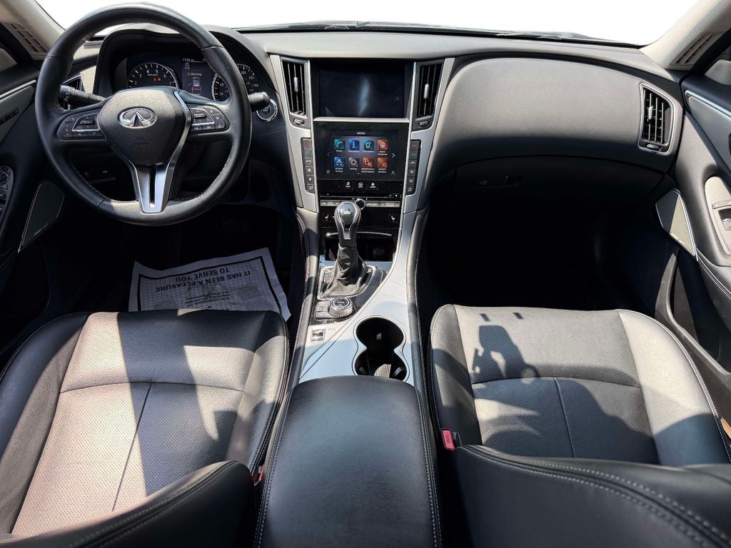 2023 INFINITI Q50 LUXE