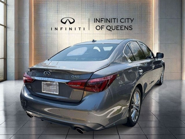 2023 INFINITI Q50 LUXE