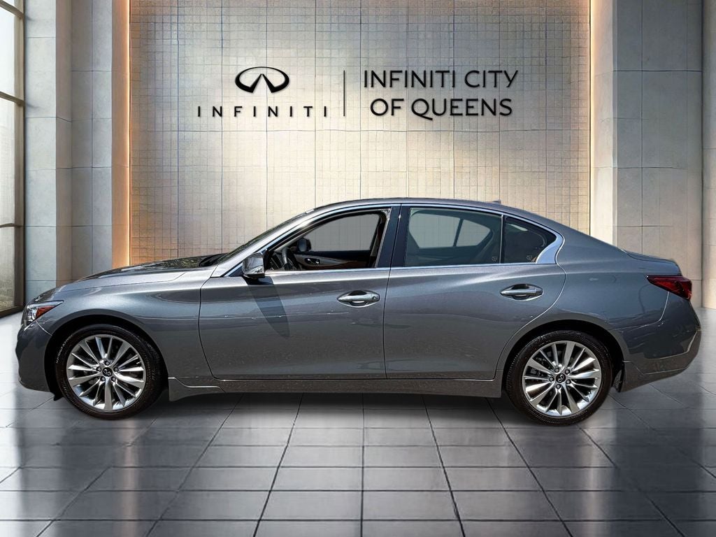 2023 INFINITI Q50 LUXE