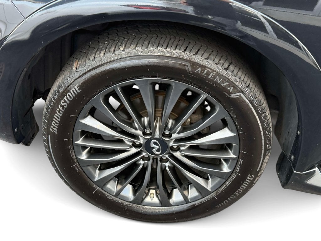 2022 INFINITI QX80 Premium Select