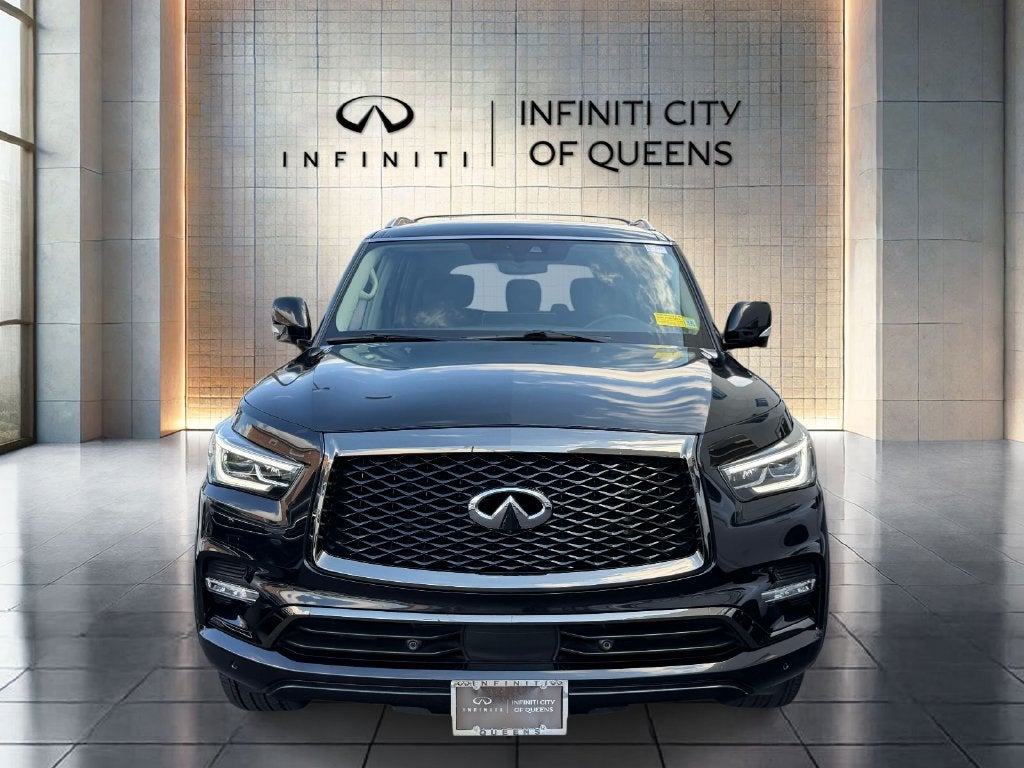 2022 INFINITI QX80 Premium Select