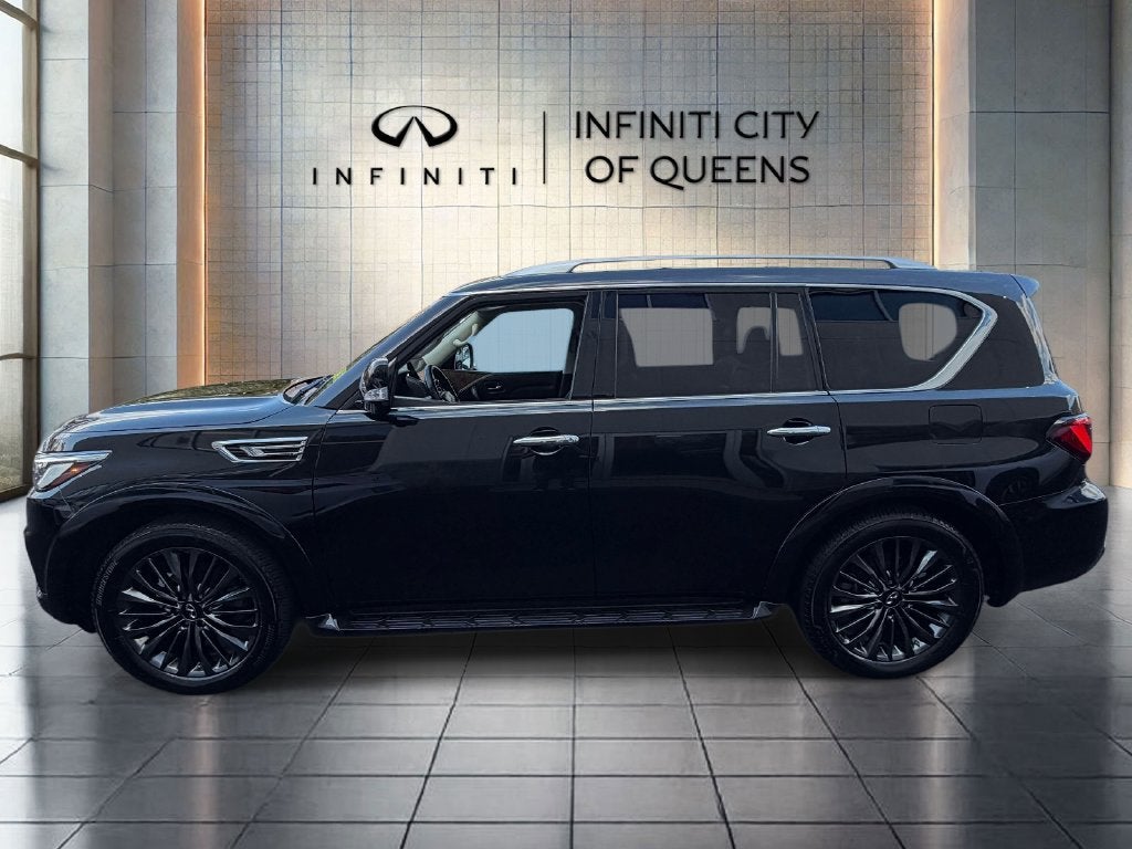 2022 INFINITI QX80 Premium Select