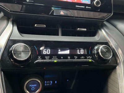 2022 Toyota Venza XLE