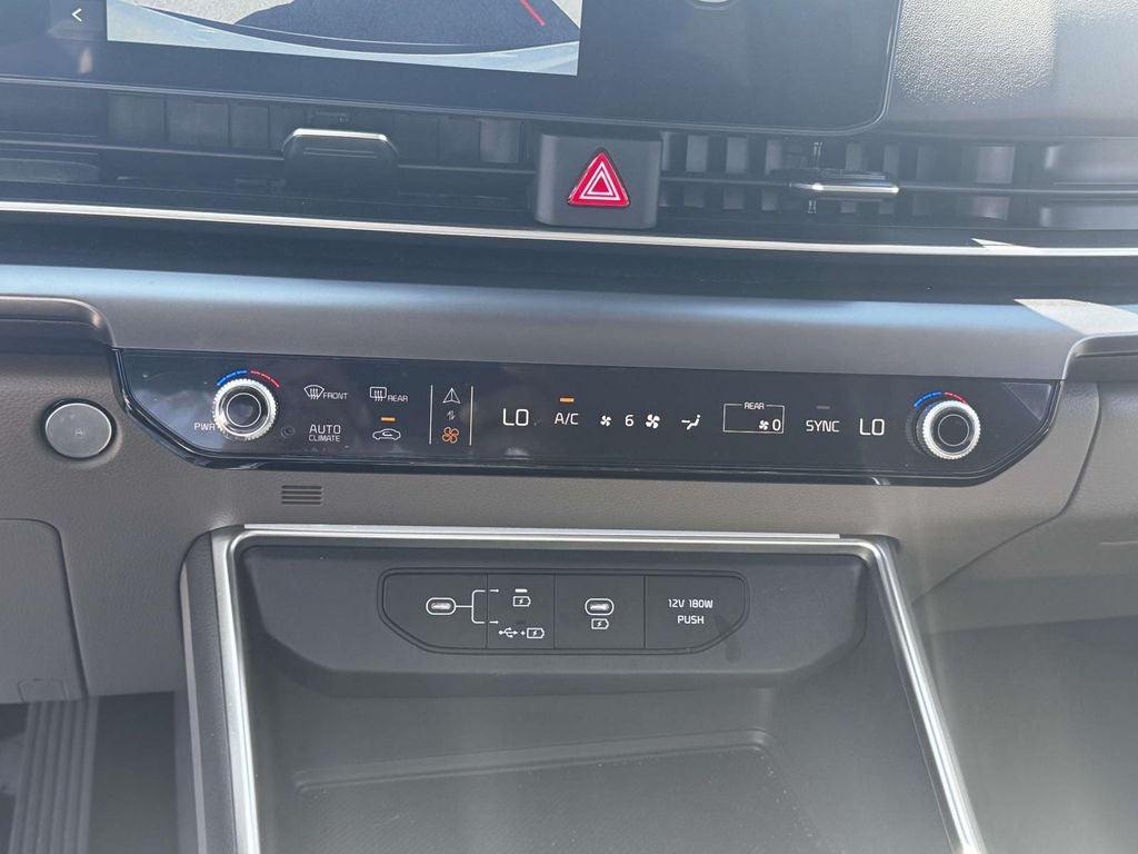 2026 Kia Carnival LXS