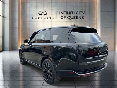 2023 Land Rover Range Rover SE