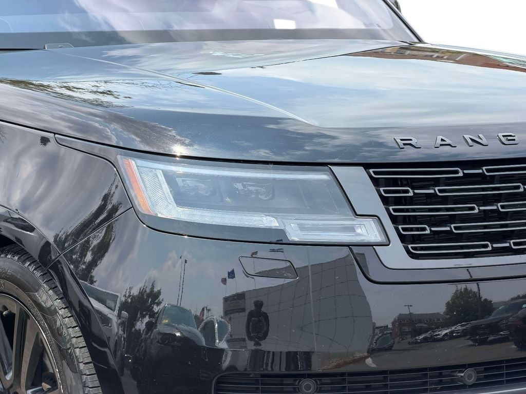 2023 Land Rover Range Rover SE