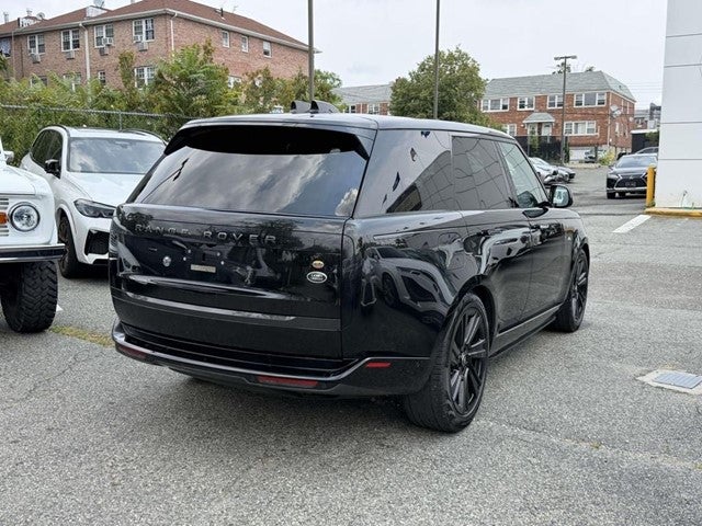 2023 Land Rover Range Rover SE