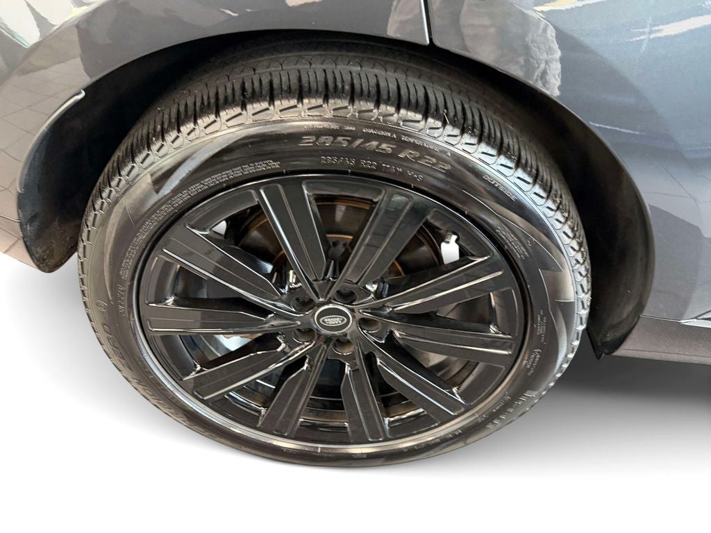 2025 Land Rover Range Rover SE