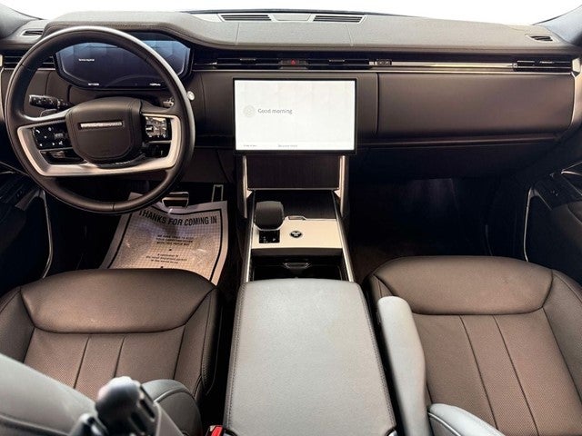 2025 Land Rover Range Rover SE