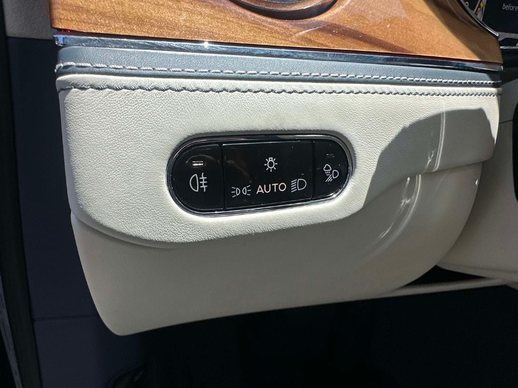 2024 Bentley Flying Spur A