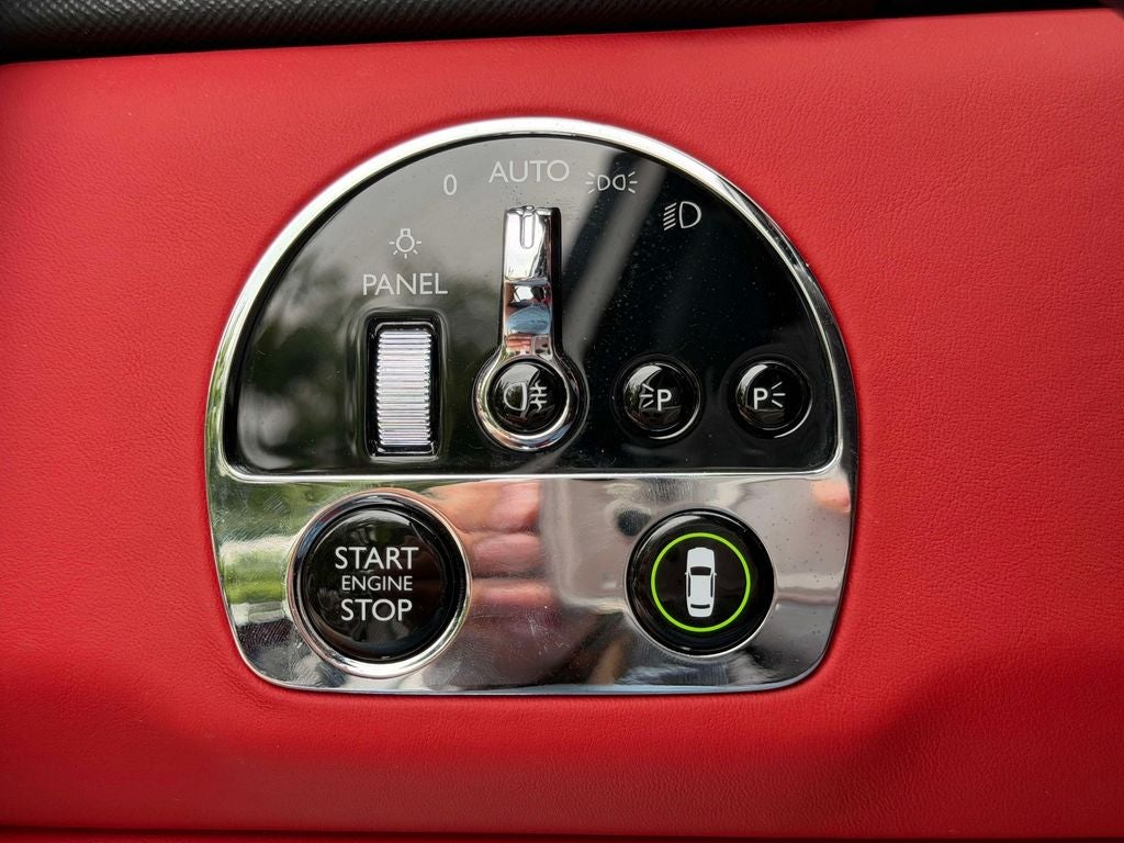 2021 Rolls-Royce Cullinan Base