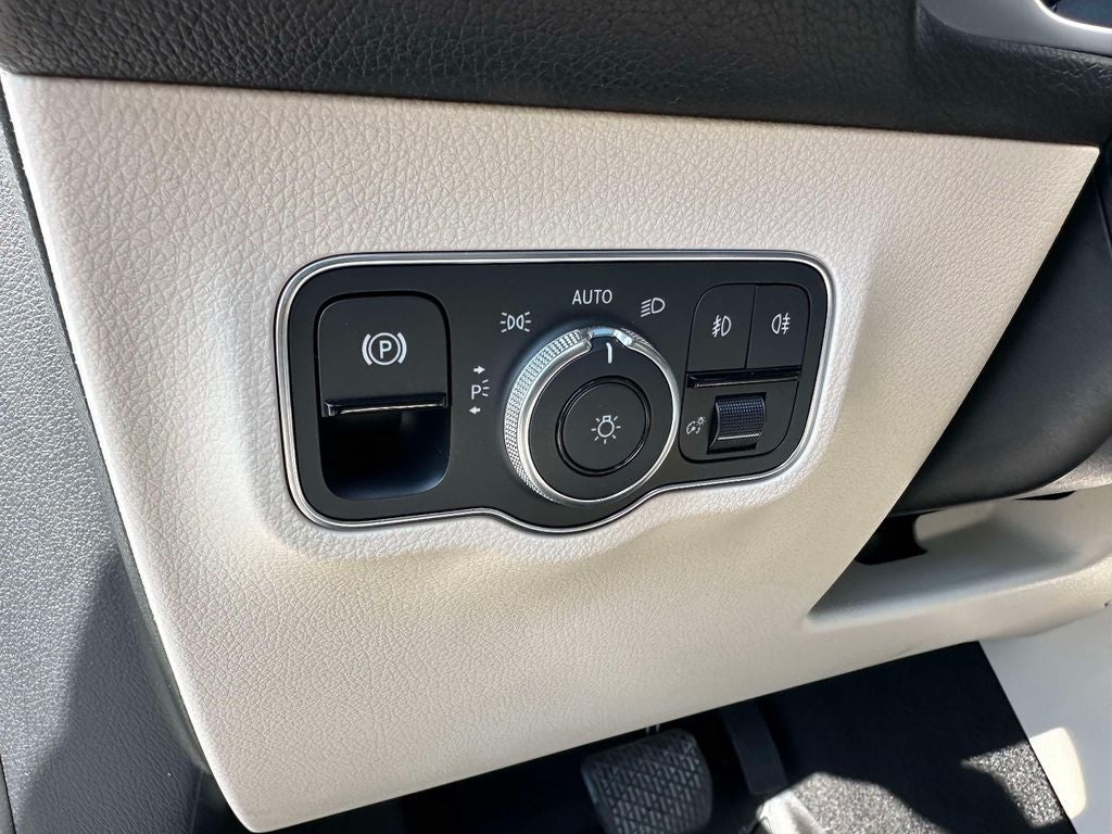 2023 Mercedes-Benz GLB GLB 250 4MATIC®
