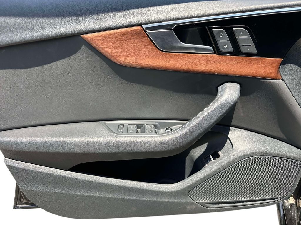 2023 Audi A4 40 Premium quattro