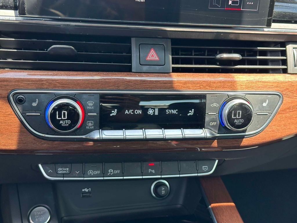 2023 Audi A4 40 Premium quattro