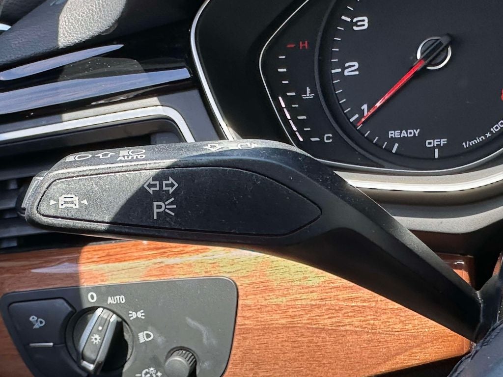 2023 Audi A4 40 Premium quattro