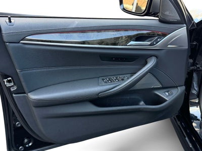2023 BMW 5 Series M550i xDrive