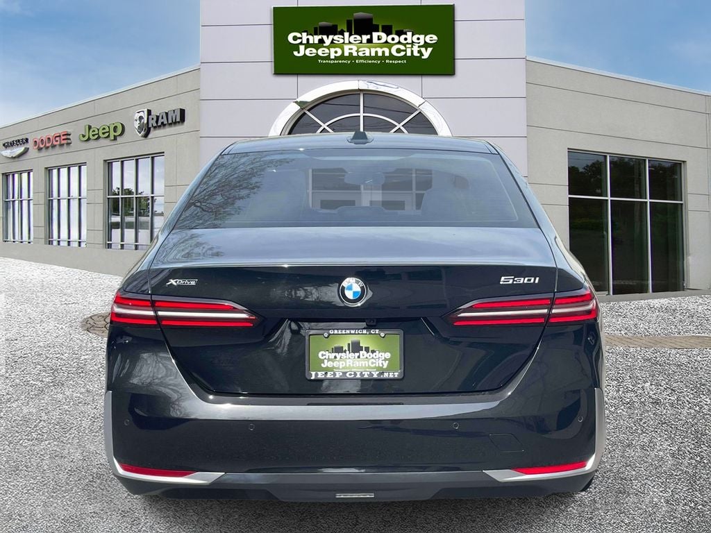 2025 BMW 5 Series 530i xDrive