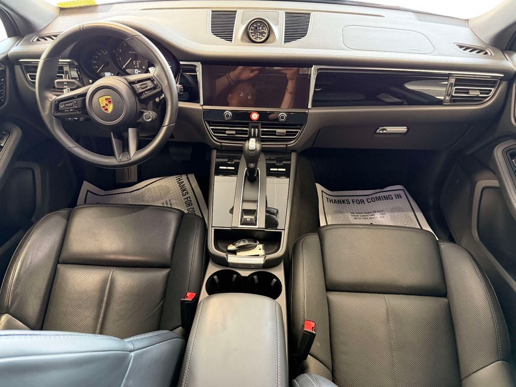 2023 Porsche Macan T