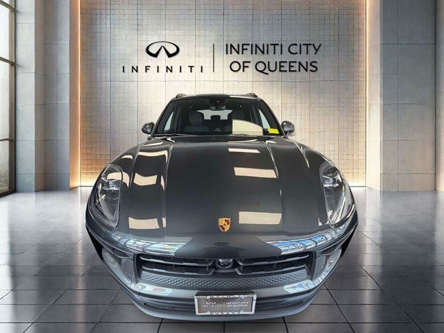 2023 Porsche Macan T