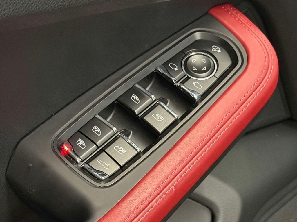 2024 Porsche Macan T