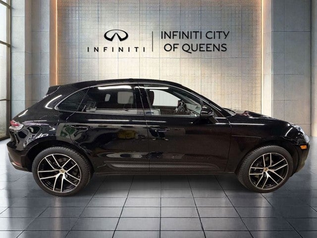 2024 Porsche Macan T