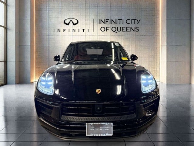 2024 Porsche Macan T