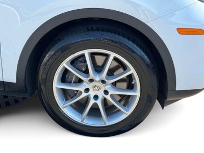 2024 Porsche Cayenne Coupe Base