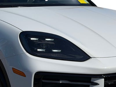 2024 Porsche Cayenne Coupe Base