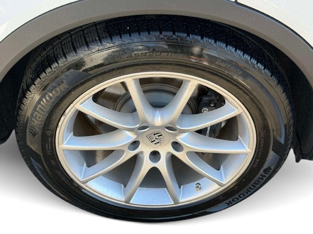 2024 Porsche Cayenne Coupe Base