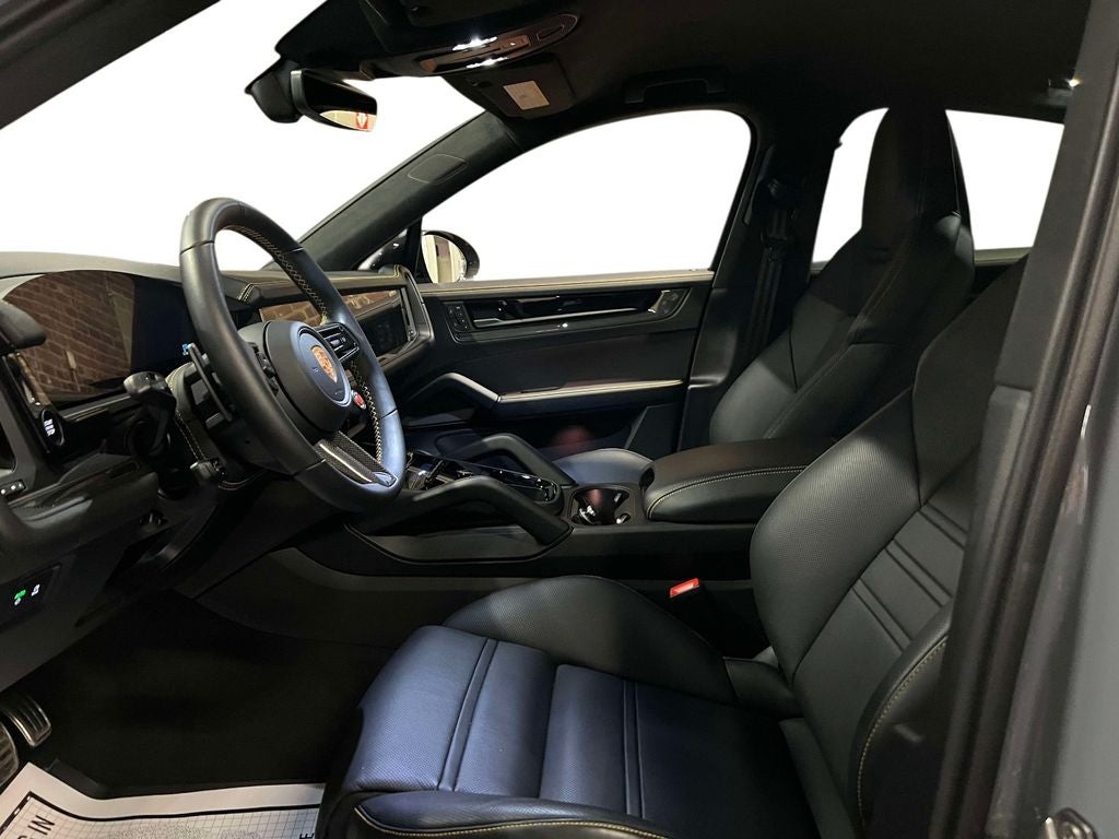 2025 Porsche Cayenne Coupe Turbo GT