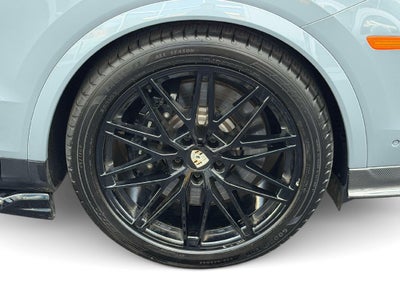 2024 Porsche Cayenne Coupe S