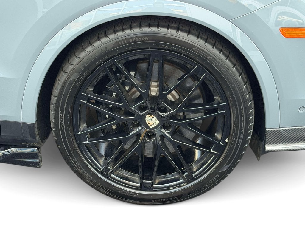2024 Porsche Cayenne Coupe S