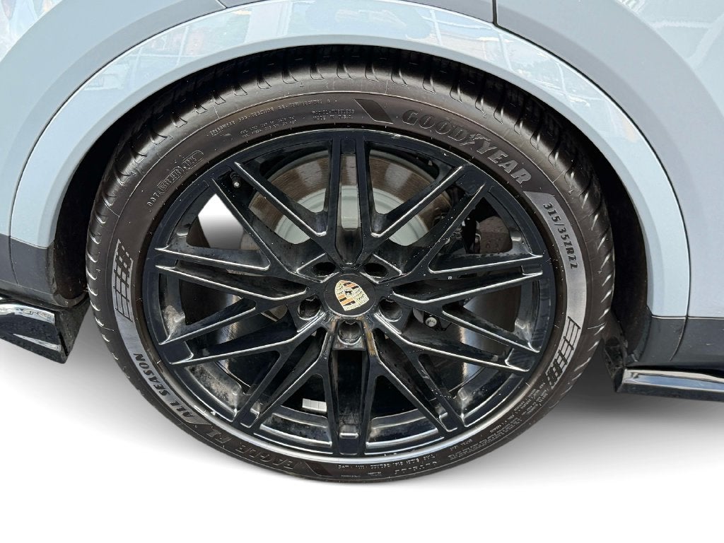 2024 Porsche Cayenne Coupe S
