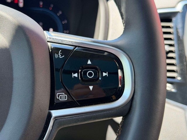 2023 Volvo XC90 B6 Plus 6-Seater
