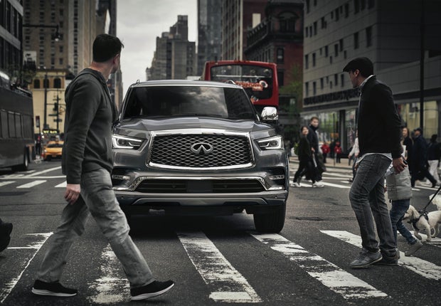 2023 INFINITI QX80 Key Features - PREDICTIVE FORWARD COLLISION WARNING | INFINITI City of Queens in Bayside NY